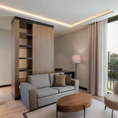 Altunizade Istanbul, Curio Collection By Hilton 酒店 5*