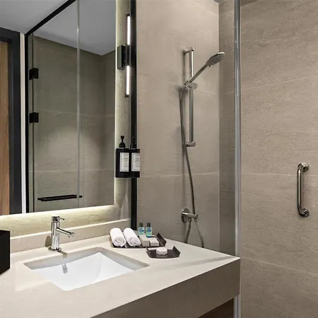 Altunizade Istanbul, Curio Collection By Hilton Hotel 5*