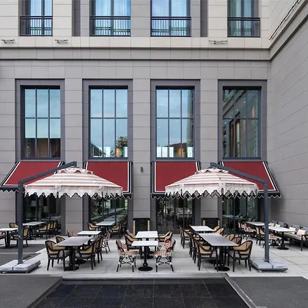 Hotel Altunizade Istanbul, Curio Collection By Hilton 5*