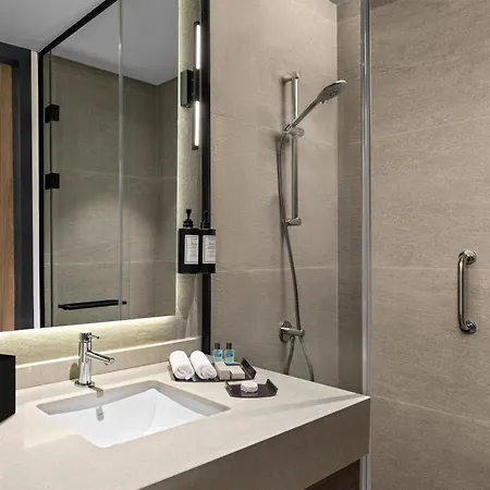 Hotel Altunizade Istanbul, Curio Collection By Hilton Istanbul