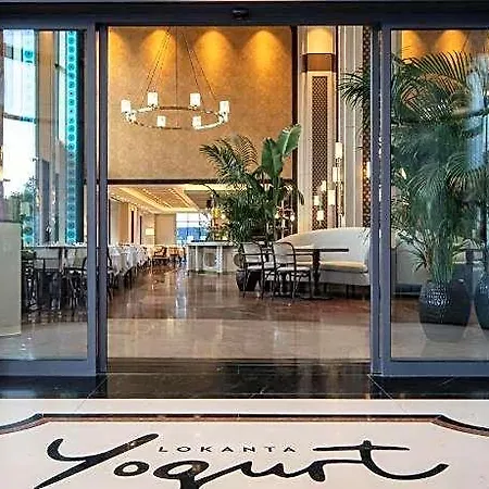 Altunizade Istanbul, Curio Collection By Hilton 5*