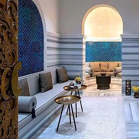 Altunizade Istanbul, Curio Collection By Hilton Istanbul