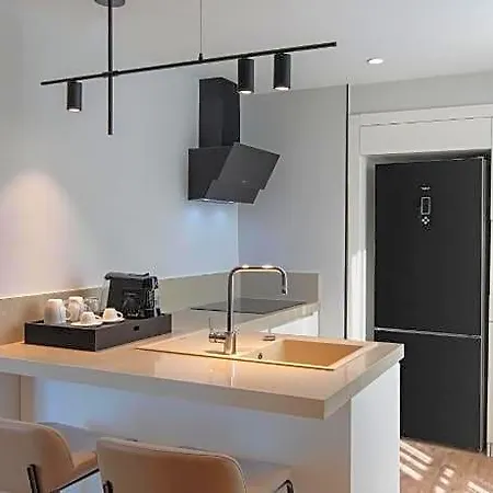 Altunizade Istanbul, Curio Collection By Hilton