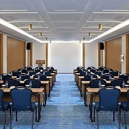 Hotel Altunizade Istanbul, Curio Collection By Hilton