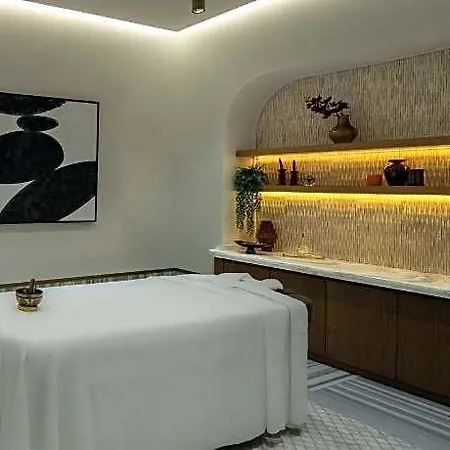 Altunizade Istanbul, Curio Collection By Hilton Hotel Istanbul