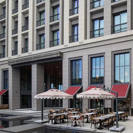 Hotel Altunizade Istanbul, Curio Collection By Hilton 5*