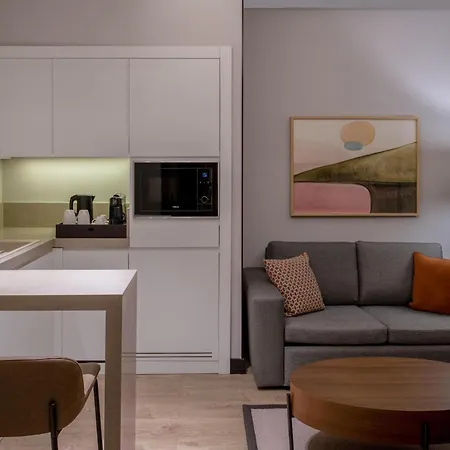 Altunizade Istanbul, Curio Collection By Hilton